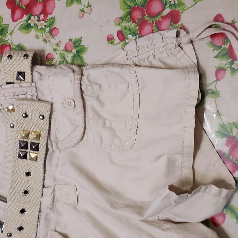 Dollhouse romper - Picture 7 of 10